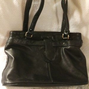 Vintage 80s Black leather pocketbook